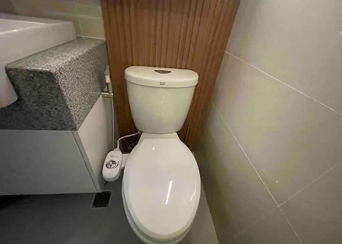 Apartment Lux 1br Uptown Parksuites Bgc 200mbps Smarttv *